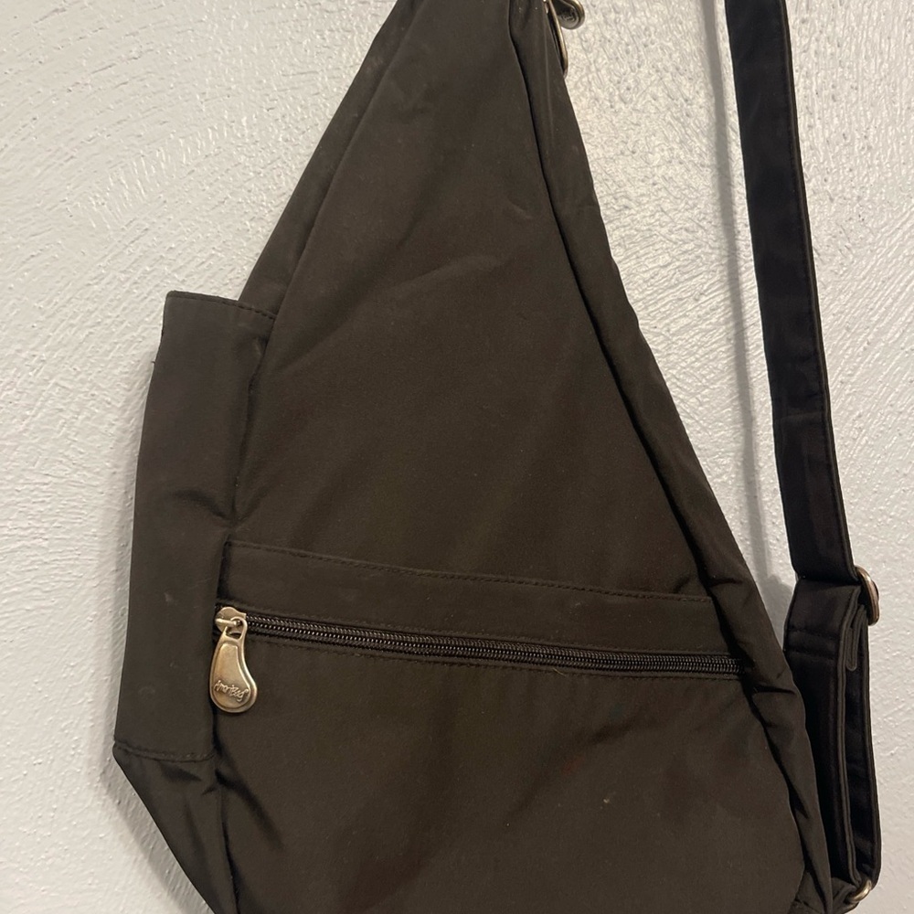 Ameribag healthy black sling bag crossbody adjustable backpack